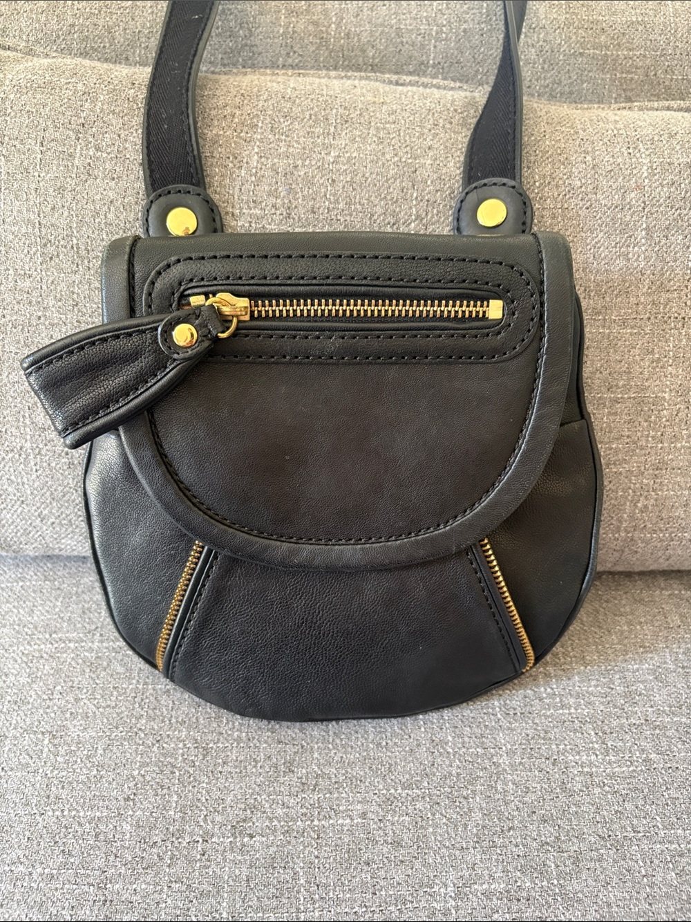 Juicy Couture Crossbody Bag - Picture 3 of 7